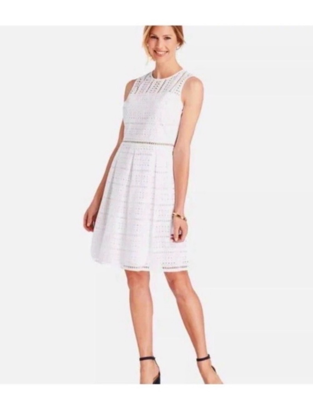 VINEYARD VINES White Eyelet Fit and Flare Dress Size 16. OBO!!!!! - Picture 4 of 9